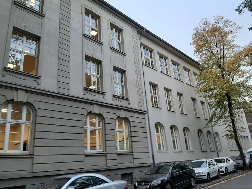 Elly-Heuss-Knapp-Gymnasium Elly-Heuss-Knapp-Gymnasium